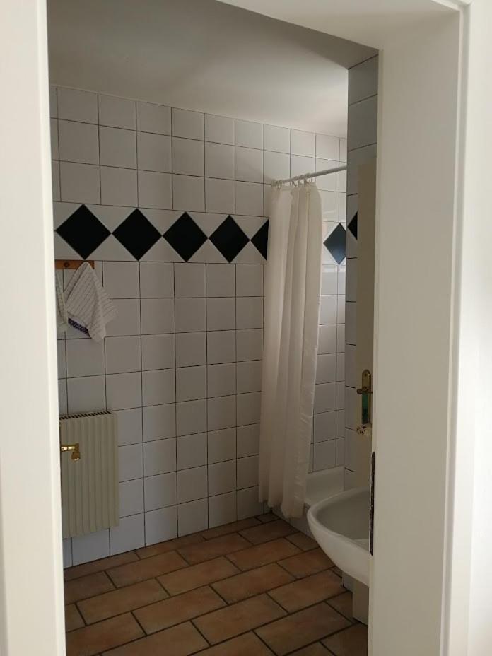 Fészek Apartmanház Vonyarcvashegy Esterno foto