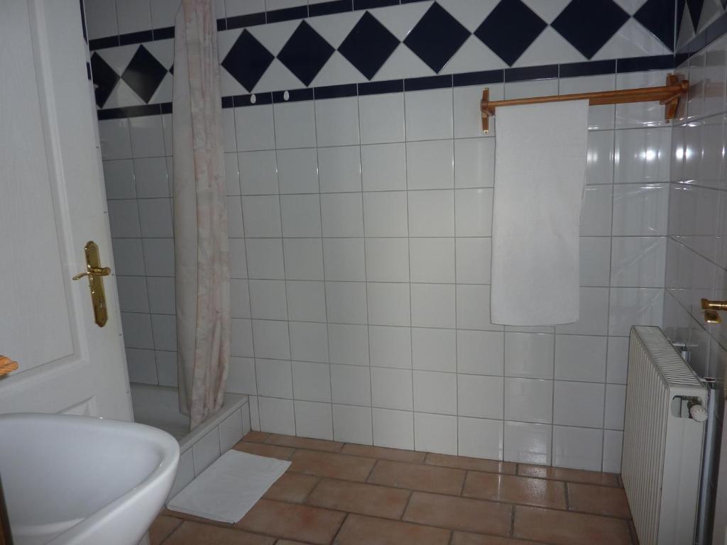 Fészek Apartmanház Vonyarcvashegy Esterno foto